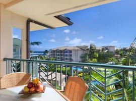 Waipouli Beach Resort C404, hotel v destinaci Kapaa