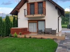 River home - Villa Sara