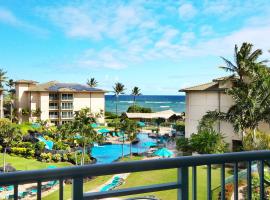 Waipouli Beach Resort E404 - PENTHOUSE Ocean & Pool View Jewel - AC, hotel in Kapaa