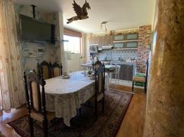 Hospedaje Baños del Inca, apartamento en Cajamarca