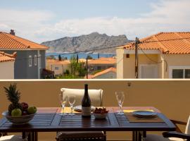 Nest Aegina Apartments, hôtel à Perdika