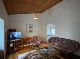 Loft for travellers, vacation home in Vasilikí