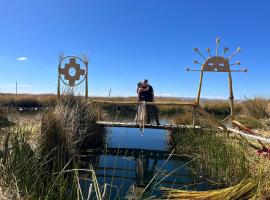 Uros Lodge Lover, hotel a Puno