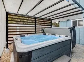 Aqua Dreams - Six fireplaces, arcade machine, foosball, and hot tub