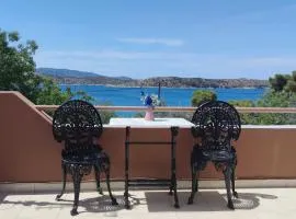 Penthouse Studio next to the Sea