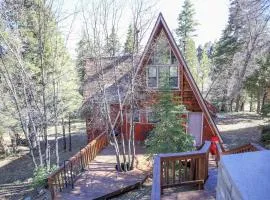 Teewinot - Get cozy at this mountain A-frame with wood burning fireplace and breathtaking views!