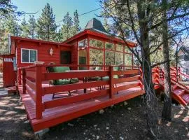 Redwood Elegance - Fantastic remodeled contemporary mountain home with floor to ceiling windows!