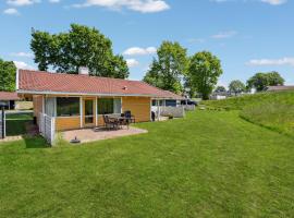 Awesome Home In Aabenraa With Kitchen, villa i Aabenraa