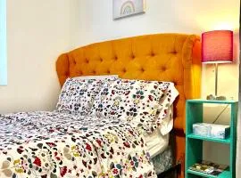 Micro Studio Apartment in University District- 10 mins walk to University of WA