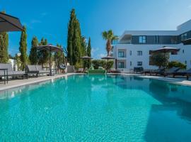 Silver Park, serviced apartment in Paphos City