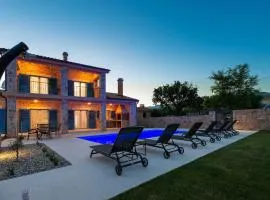 Luxury Stone Villa BANOVI with heated pool