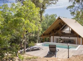 Le lodge de la Catouniere, khách sạn ở Castillon-du-Gard