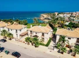 SunnyVillas: 4BR SeaFront Villa*Private Pool*BW44