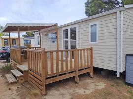 Mobil Home (Clim, Tv)- Camping Narbonne-Plage 4* - 020, campsite in Narbonne-Plage