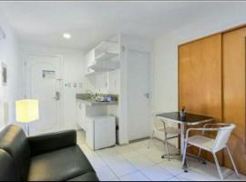 JG Silva Hospedagem AMERICAN FLAT BEIRA MAR, alojamento com cozinha em São Luís