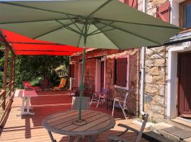 Casadimela, hotel i Mela