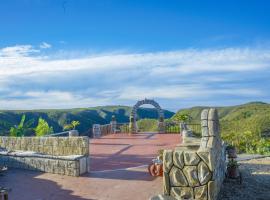 Rainforest Ridge Eco Resort, hotel in zona Mill Mohair, The Crags