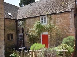 Church Cottage, pet-friendly hotel in Chipping Norton