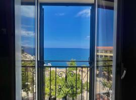 Hotel Restaurant Christophe Colomb, hotell i Calvi