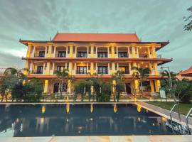Savada Angkor Boutique Hotel, hotelli, jossa on pysäköintimahdollisuus Siem Reapissa