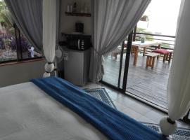 Yacht Lake Lodge, hotel in Hartbeespoort