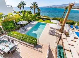 Beach Front Villa Aqua Blu by Ezoria Villas