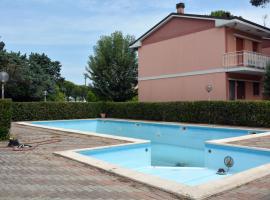 Appartamento Climatizzato con Piscina Ca' Aurelia, hotel s parkiralištem u gradu 'Lido di Savio'