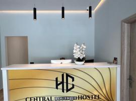 Central Boutique Hostel, hotel i Sarandë