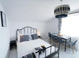 L'infini Sea View apartments Zubovići