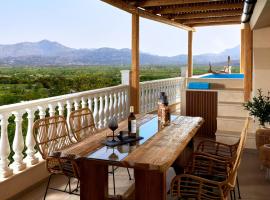 Mylostassi Villas with Heated Outdoor Pool, holiday rental in Pláti