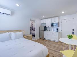 Palm Springs Studio Apartment, ξενοδοχείο σε Γκάλβεστον