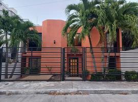 Casa Las Palmas, bed & breakfast στο Κανκούν