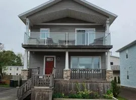 Peaceful Water View House!