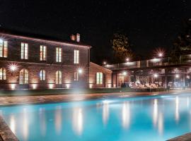 Terra di Gradara, hotel amb jacuzzi a Gradara