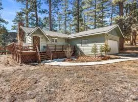 Snowridge - Charming classic cabin with a wood burning fireplace and WiFI!