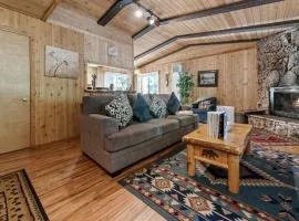 Cozy Forest Getaway - Cozy cabin features a deck with barbecue and just minutes from Big Bear Lake!