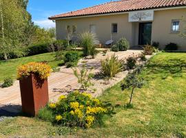 LE CLOS DE BAJARDAN, hotelli kohteessa Couloumé-Mondébat