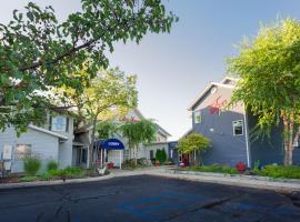 The Blue Heron Inn, hotel in LaPorte