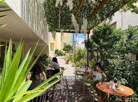Naxos Philoxenia: Nakşa Chora şehrinde bir otel