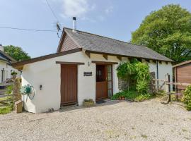 Two Shoes Cottage, holiday home in Okehampton