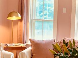 The Nutmeg Vermont, hotel with parking in Wilmington