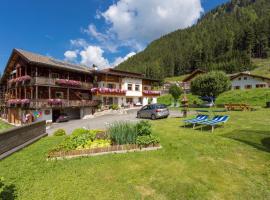 B&B Ciauceia, hotel v Selva di Val Gardena