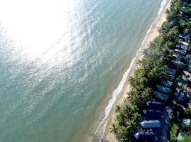 Ellis Beach Oceanfront Holiday Park, hotel en Palm Cove