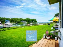 Premier Waterfront Cottage 2