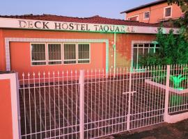 Deck Hostel Taquaral, hotell i Campinas