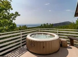 2 Bedroom Amazing Home In Crikvenica