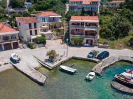 Apartments by the sea Grscica - Korcula - 20976, Hotel in Blato