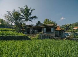 Villa Cetok Syariah - Nuansa Pedesaan, hotel a Simpen