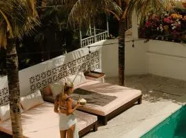 The Shacks at Sandy Bay