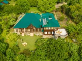 Ramgarh Heritage Villa, Manali, amã Stays & Trails, khách sạn ở Manāli